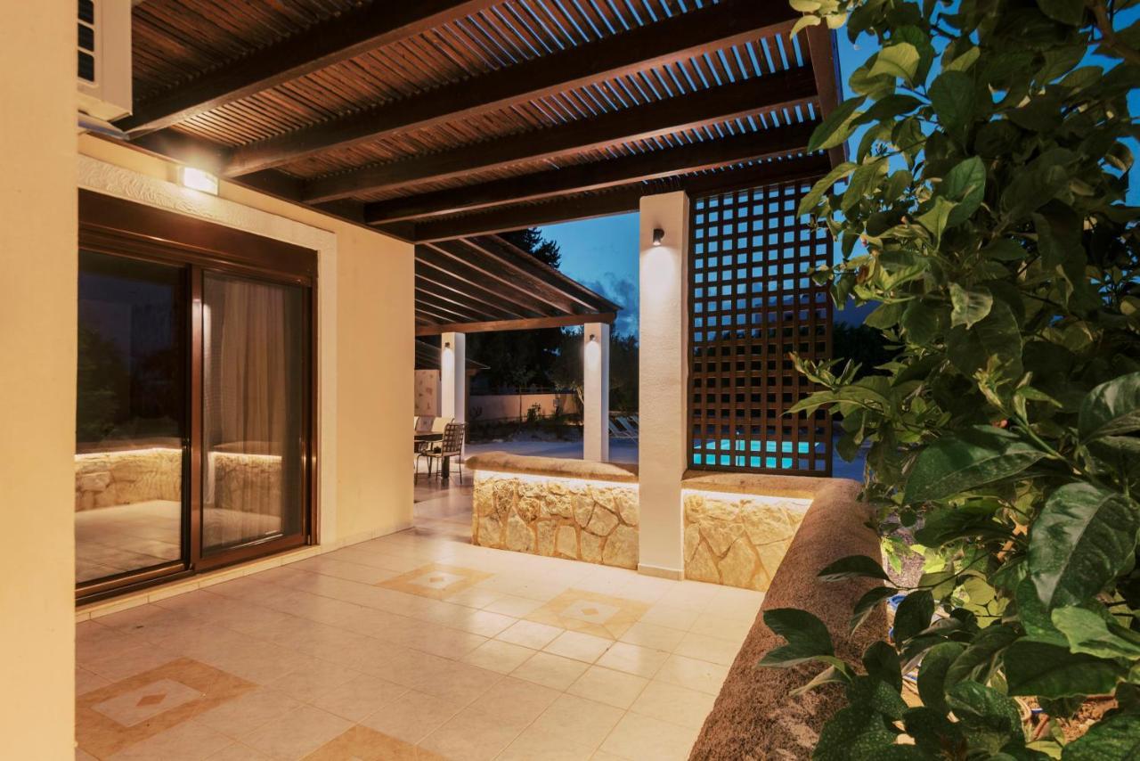 Villa Maribia With Private Pool